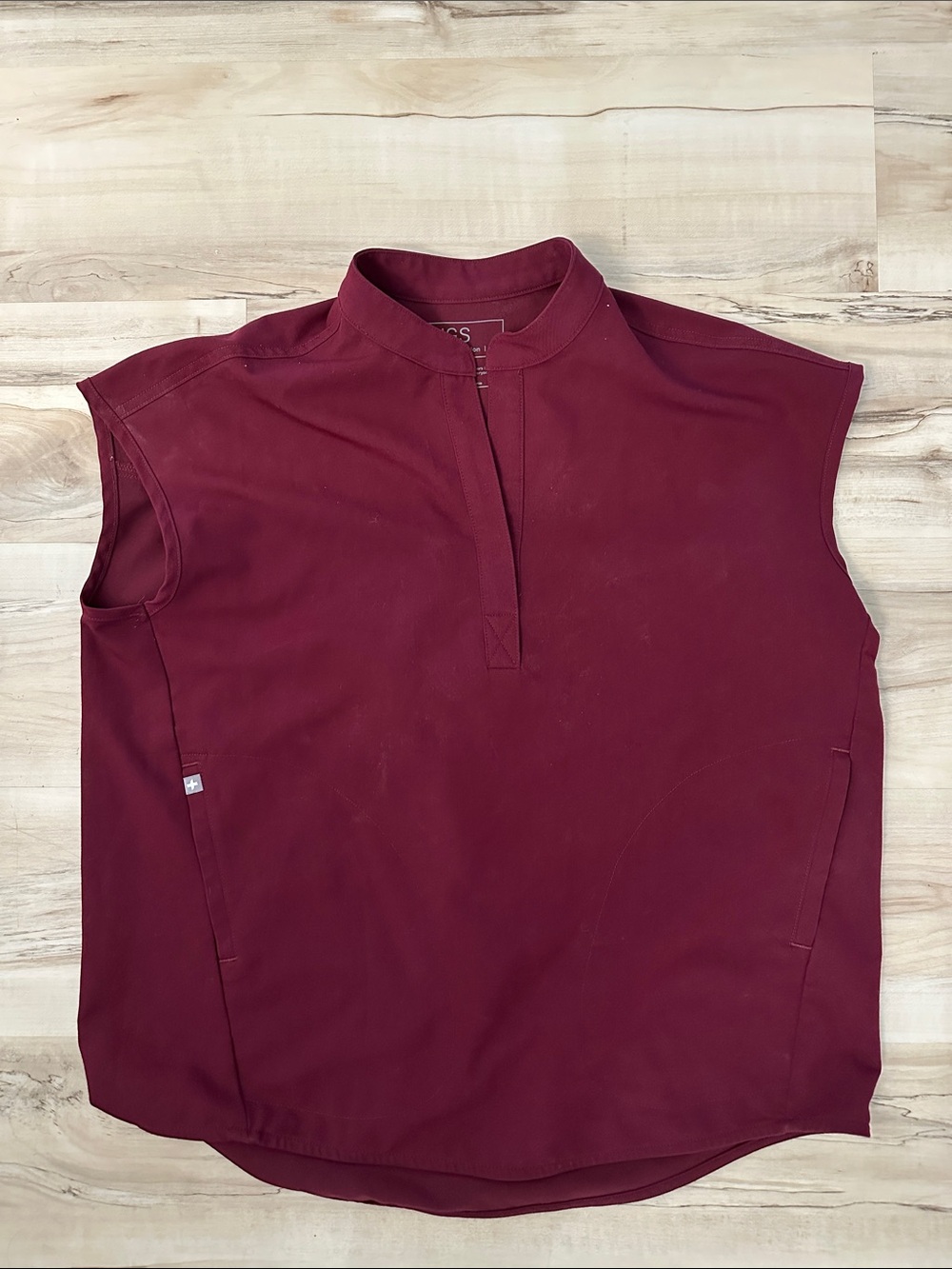 FIGS Burgundy Scrub Set
